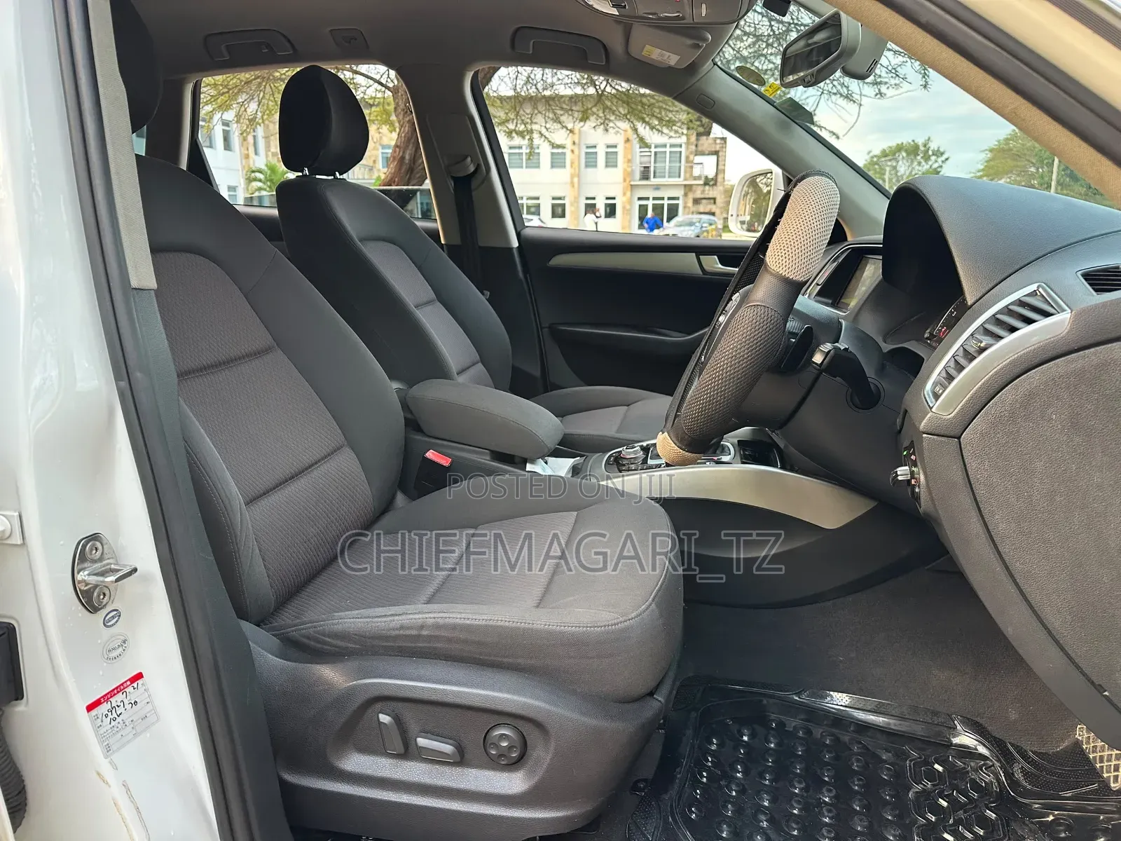 Audi Q5 2009 Pearl