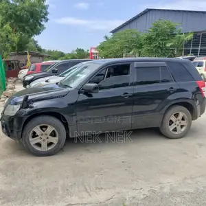Suzuki Grand Vitara 2.5 LX 2004 Black