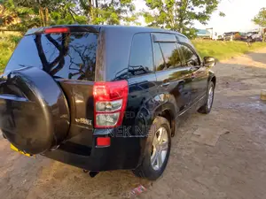 Suzuki Grand Vitara 2.5 LX 2004 Black