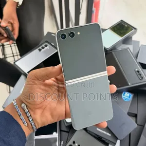 Samsung Galaxy Z Flip 5 256 GB