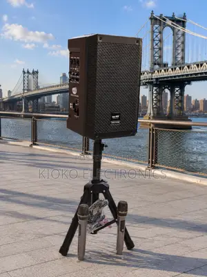 300 Watts Mr Uk T802 Professional Bluetooth Speaker.