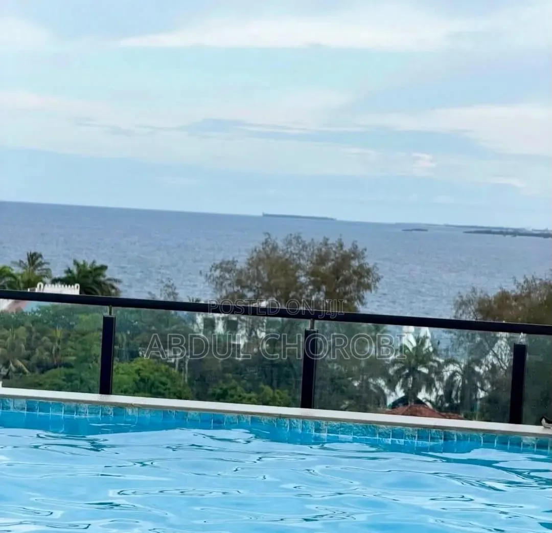 Furnished 5bdrm Villa in Oyster Bay for rent