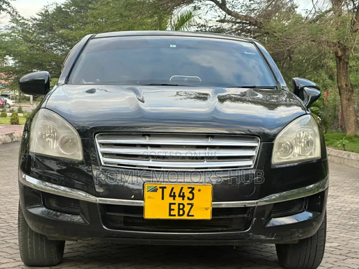 Nissan Dualis 2011 Black