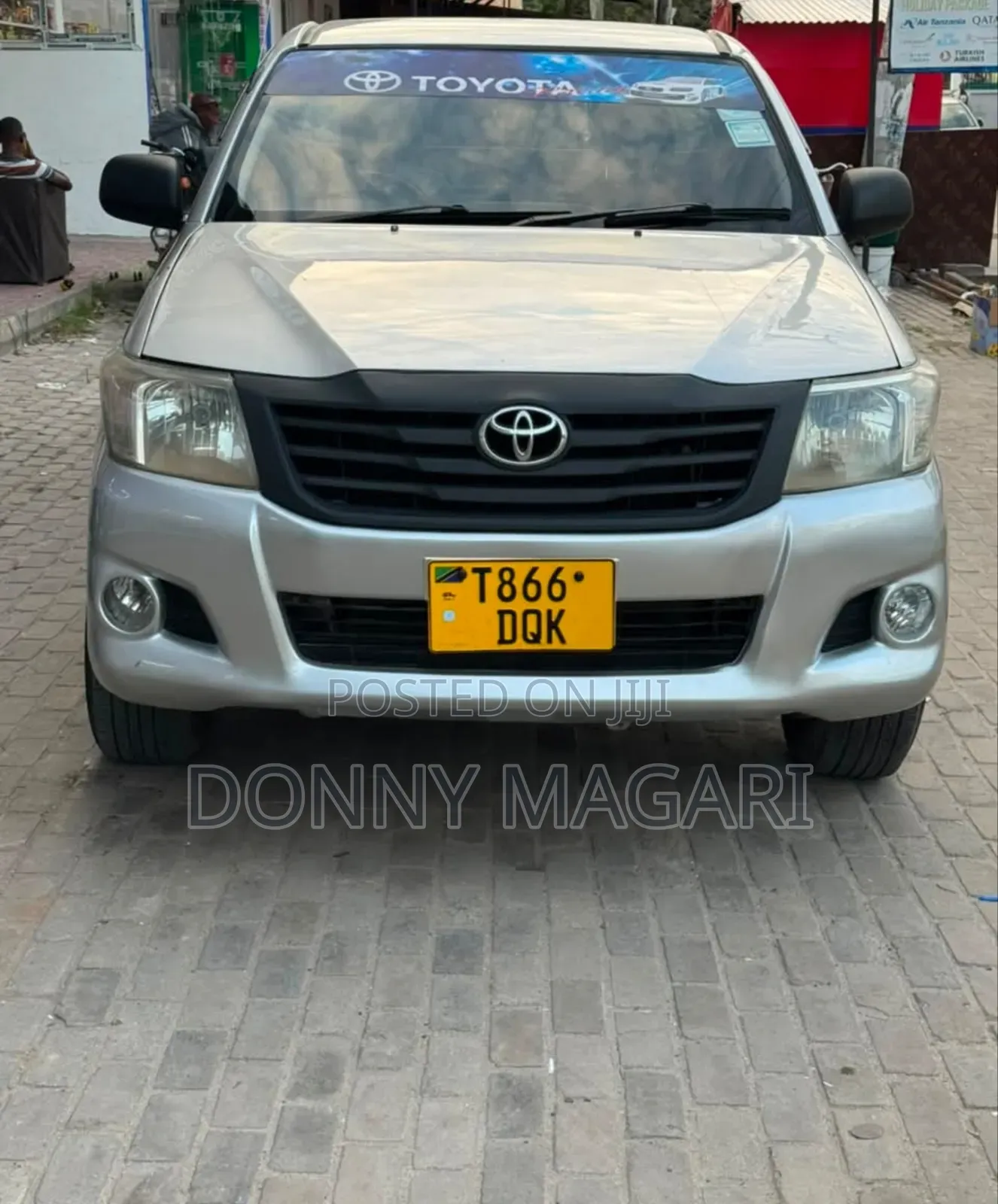 Toyota Hilux 2011 Gray