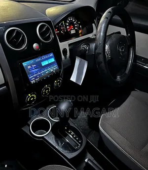 Mazda Verisa 2010 White
