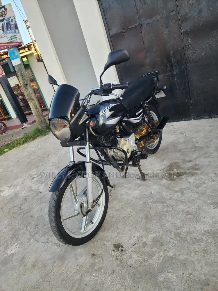 TVS HLX 125 2022 Black