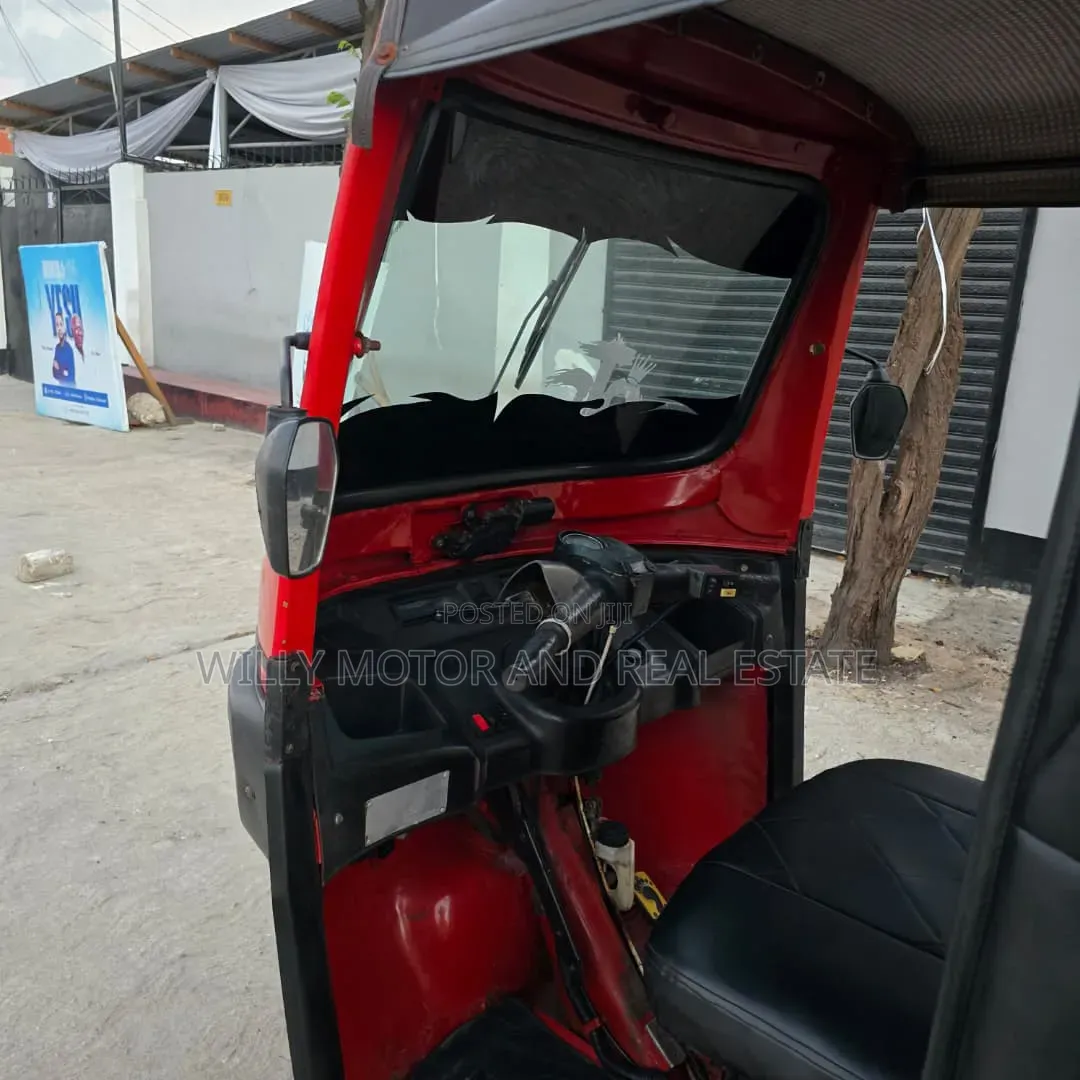 TVS King Deluxe Plus iTouch Start 2022 Red