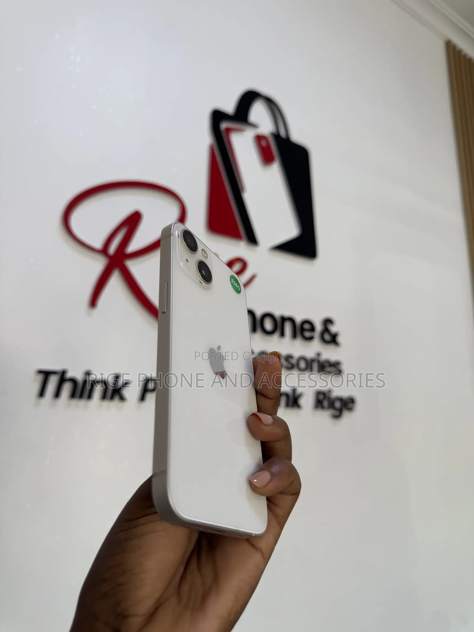 Apple iPhone 13 256 GB White