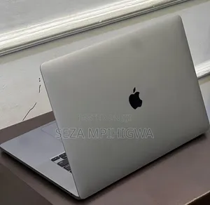 Laptop Apple MacBook Pro 2019 32GB Intel Core i7 SSD 512GB