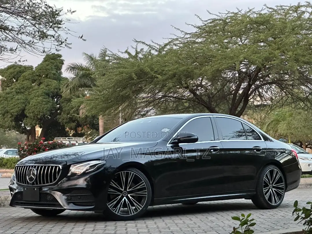 Mercedes-Benz C-Class 2017 Black