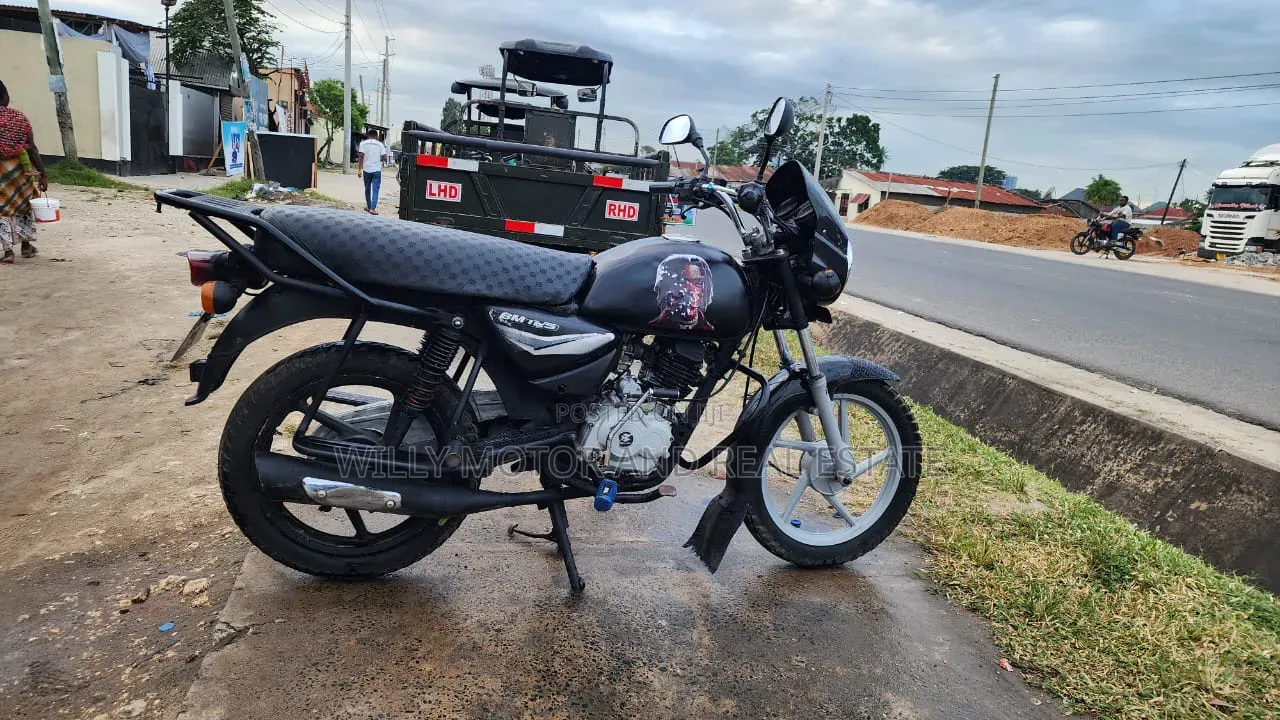 Bajaj Boxer 125 2022 Black