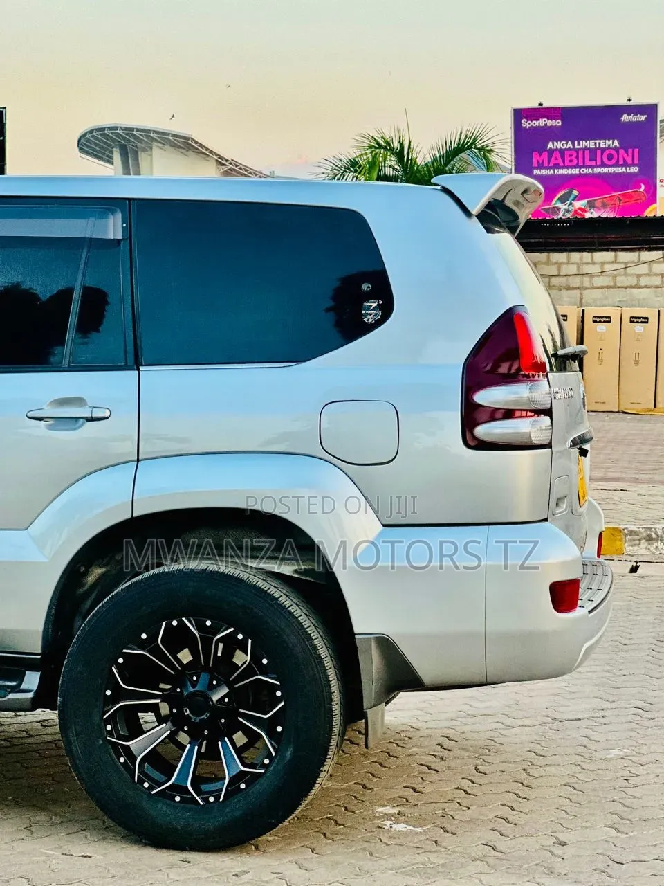 Toyota Land Cruiser 2007 Silver