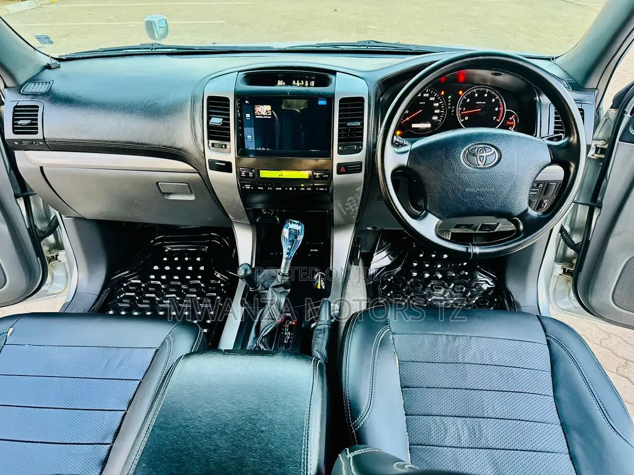 Toyota Land Cruiser 2007 Silver