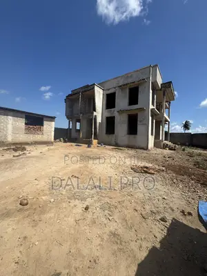 5bdrm House in Kigamboni for sale