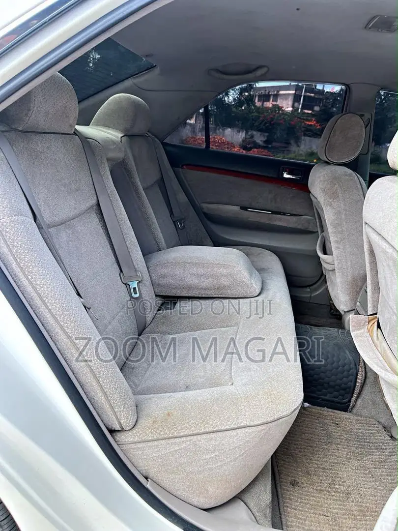 Toyota Mark II 2003 White