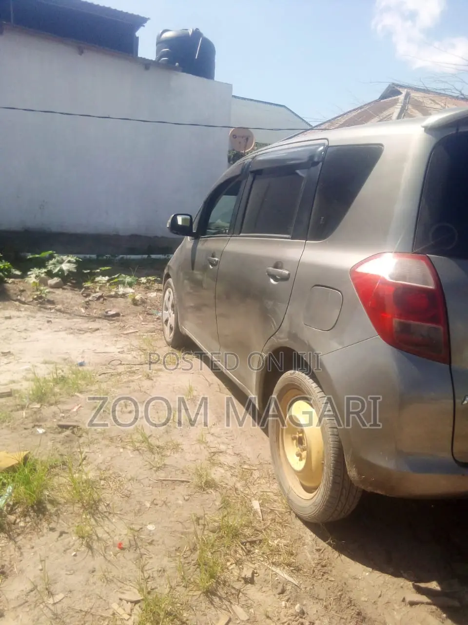 Toyota Ractis 2006 Gray