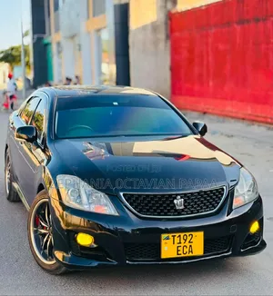 Toyota Crown 2009 Black