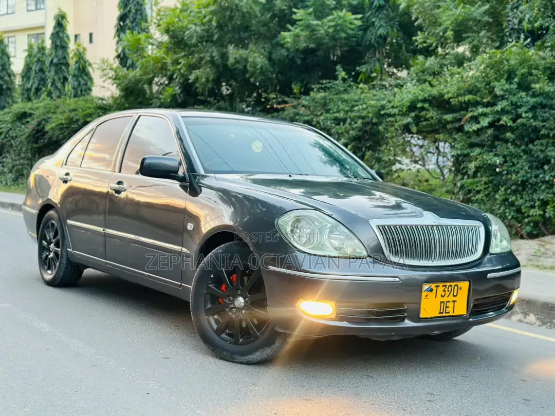 Toyota Brevis 2003 Gray