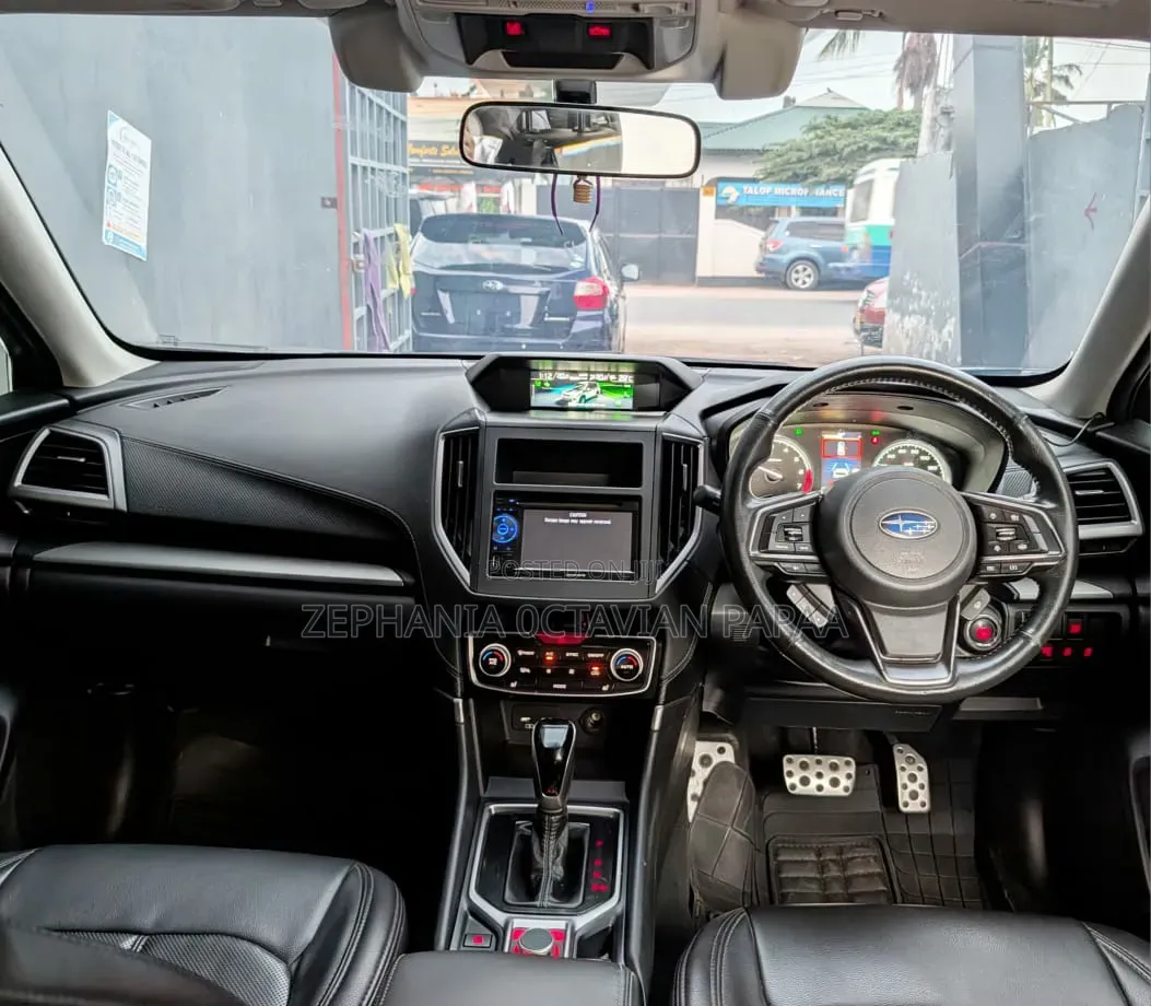 Subaru Forester 2020 Black