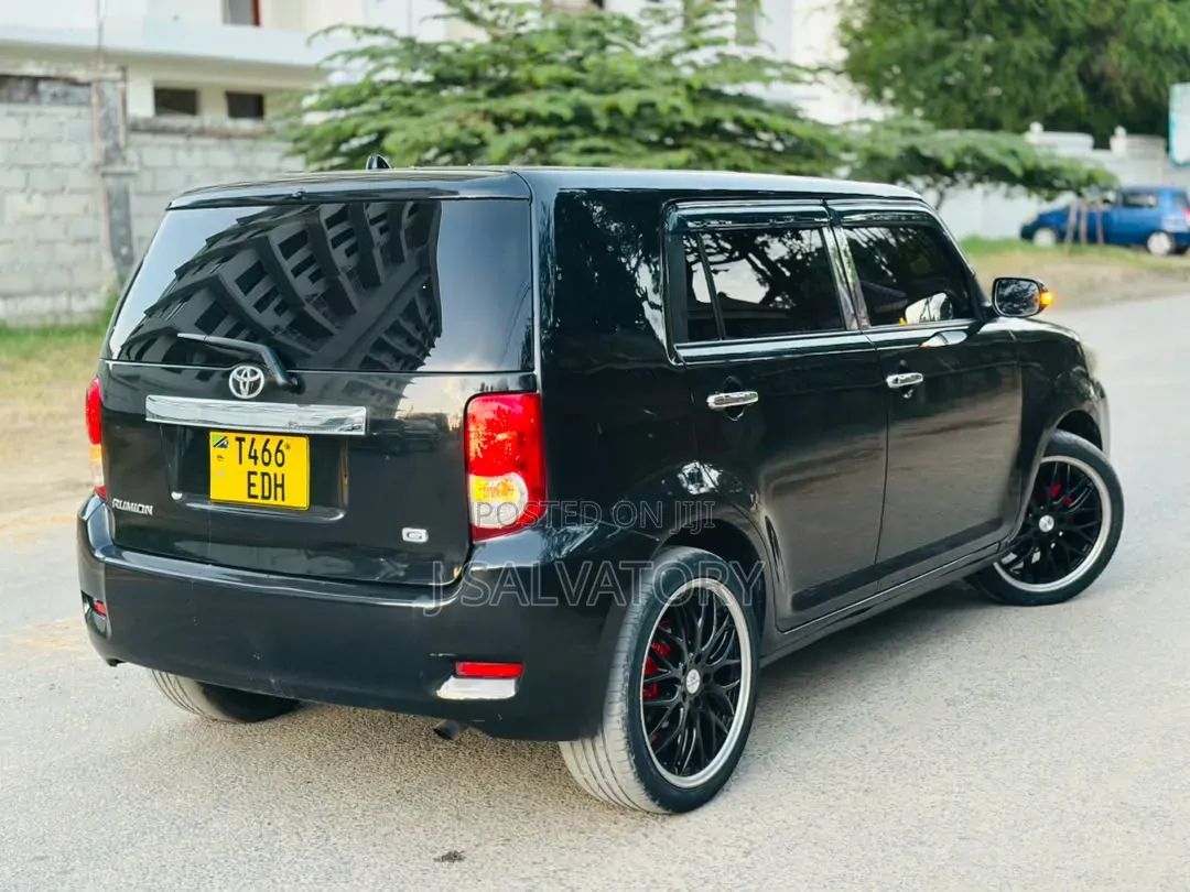 Toyota Rumion 1.5 FWD 2021 Black