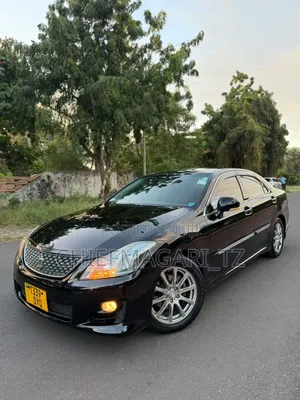 Toyota Crown 2009 Black
