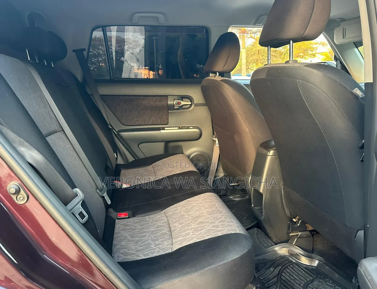 Toyota Corolla Rumion 2010