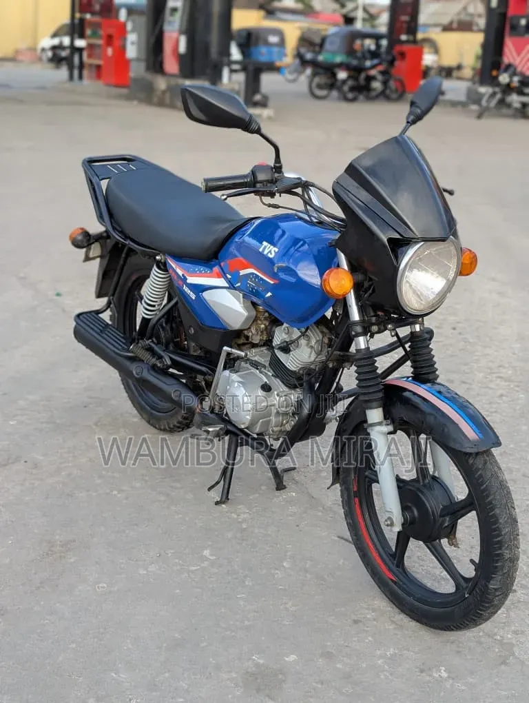 New TVS HLX 125 2025 Blue
