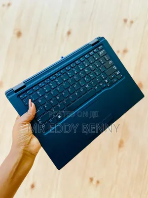 Laptop Dell Latitude ST 16GB Intel Core i7 SSD 512GB