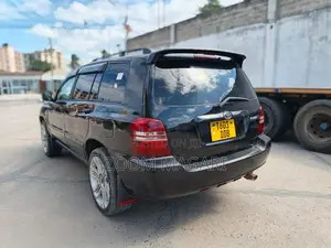 Toyota Kluger 2003 Black