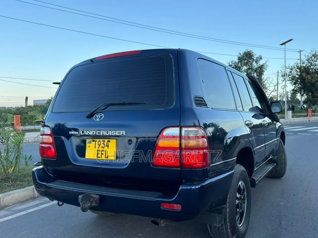 Toyota Land Cruiser 2006 Blue