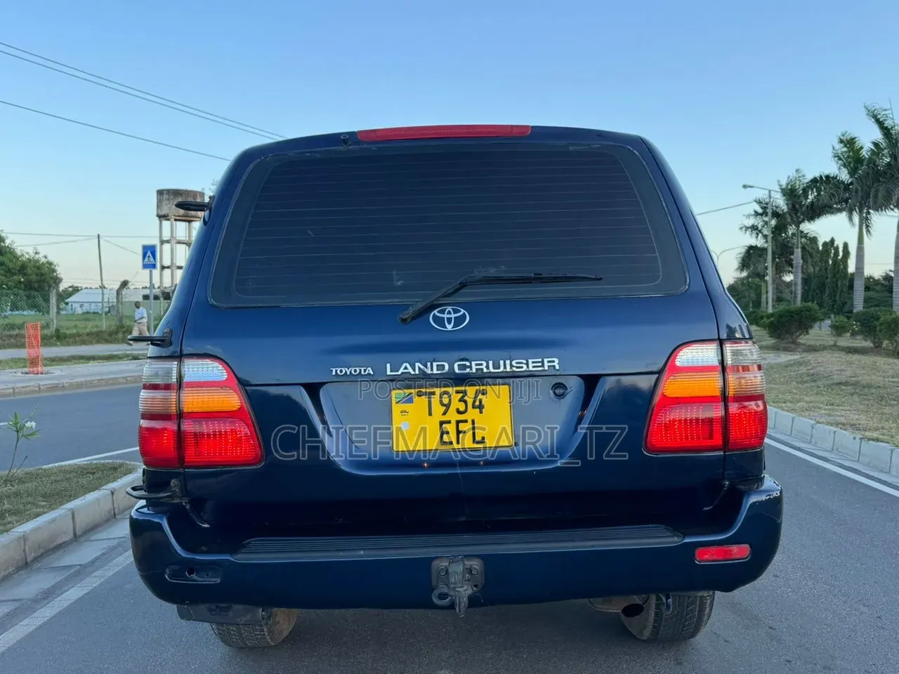Toyota Land Cruiser 2006 Blue