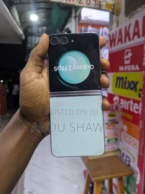 Samsung Galaxy Z Flip 5 256 GB