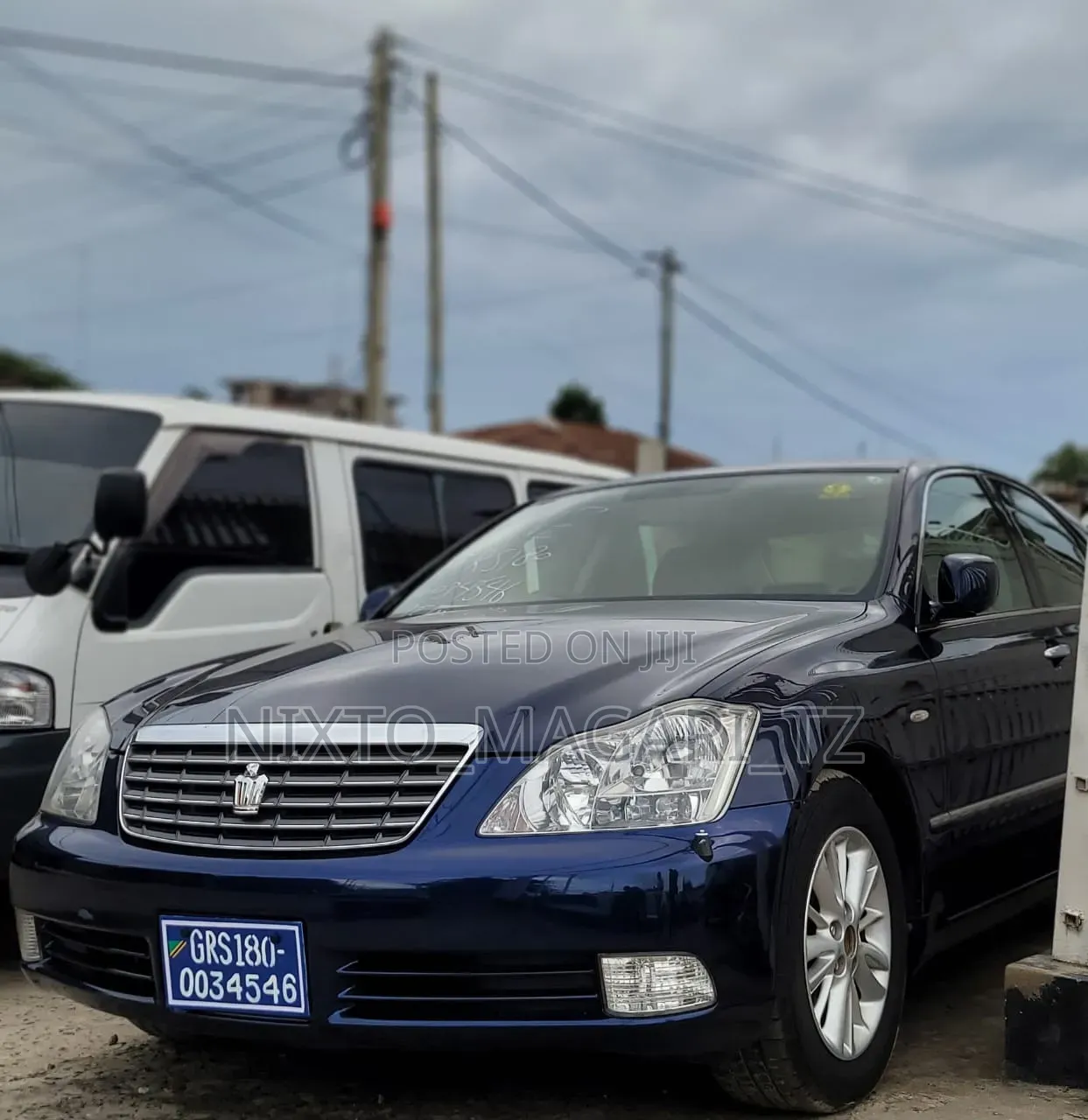 Toyota Crown Royale 2005 Blue