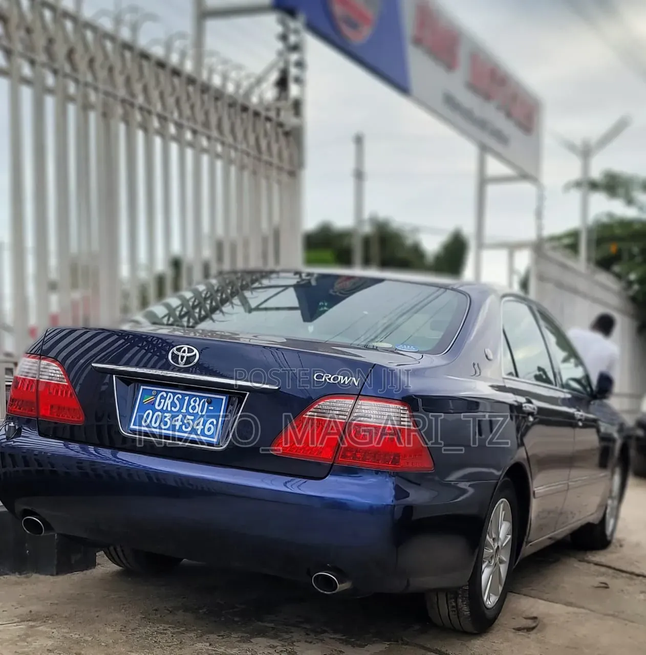Toyota Crown Royale 2005 Blue