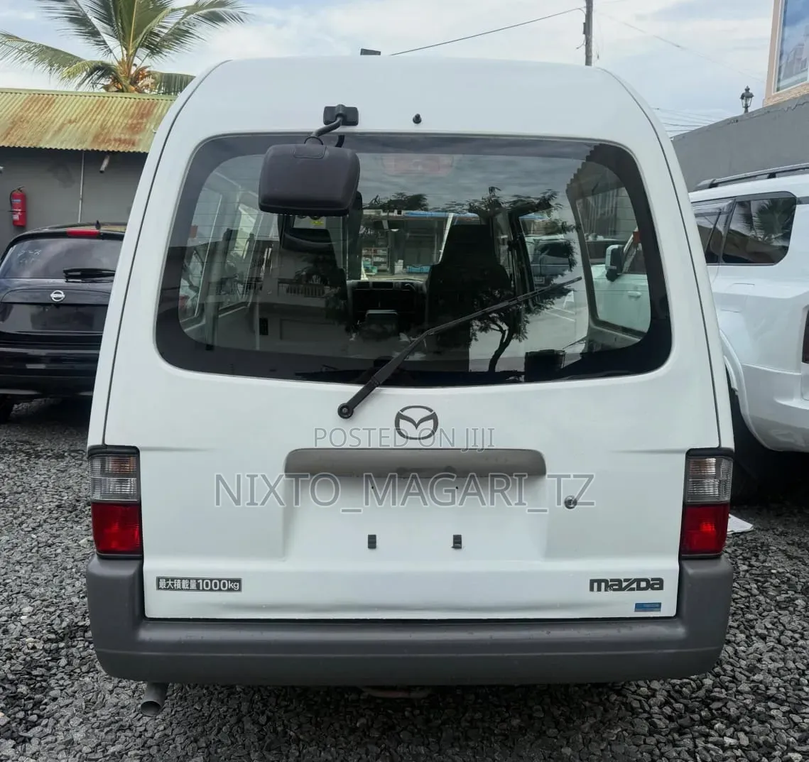 Mazda Bongo 2014 White