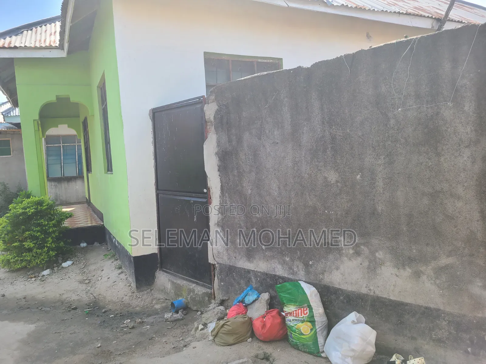 Furnished 4bdrm House in Biriani Real Estate, Chamazi for sale