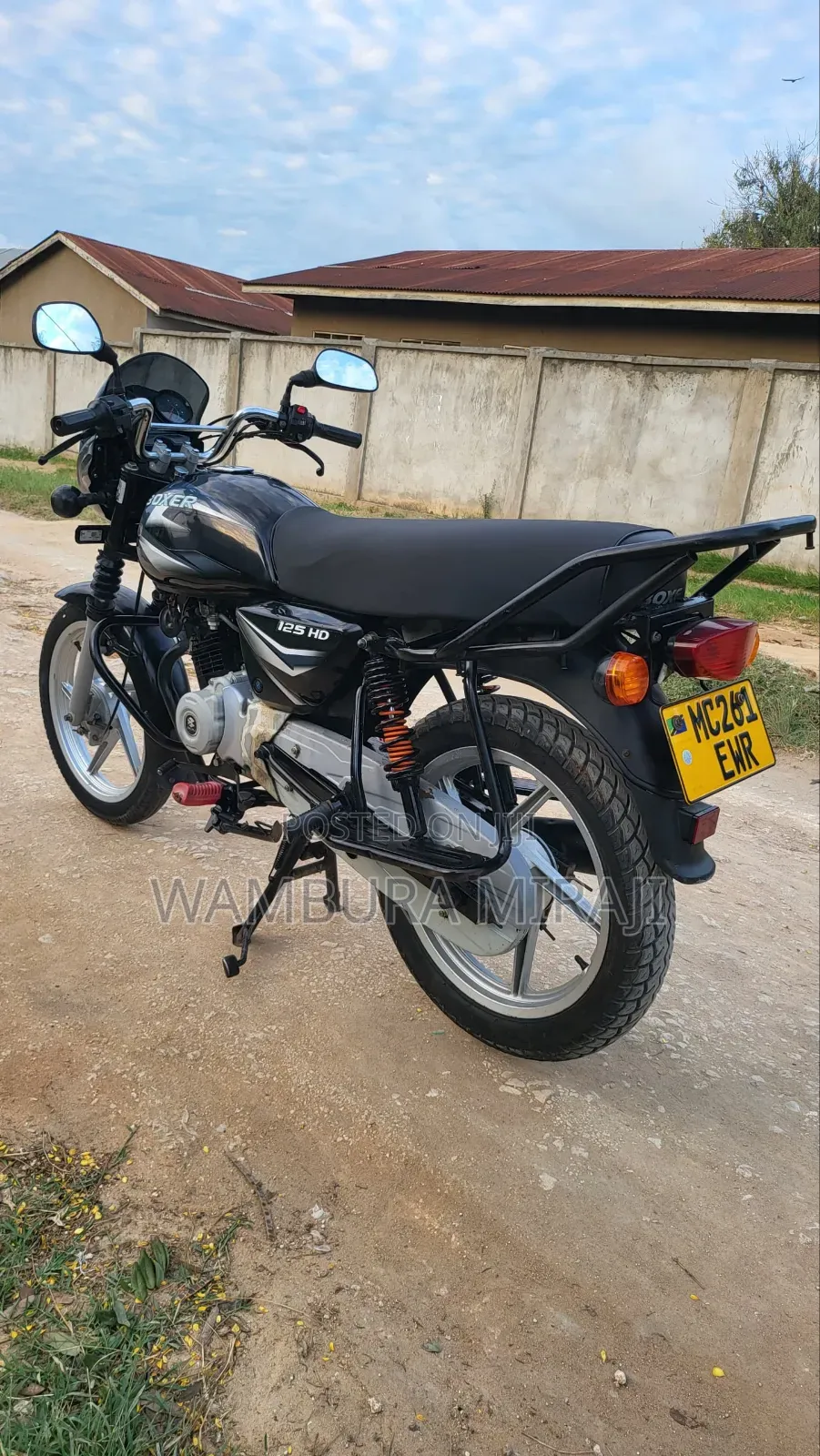 New Bajaj Boxer 125 2025 Black