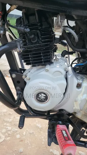 New Bajaj Boxer 125 2025 Black