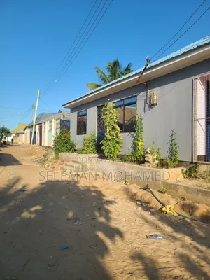 Furnished 3bdrm House in Biriani Real Estate, Chamazi for sale