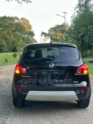 Nissan Dualis 2012 Black