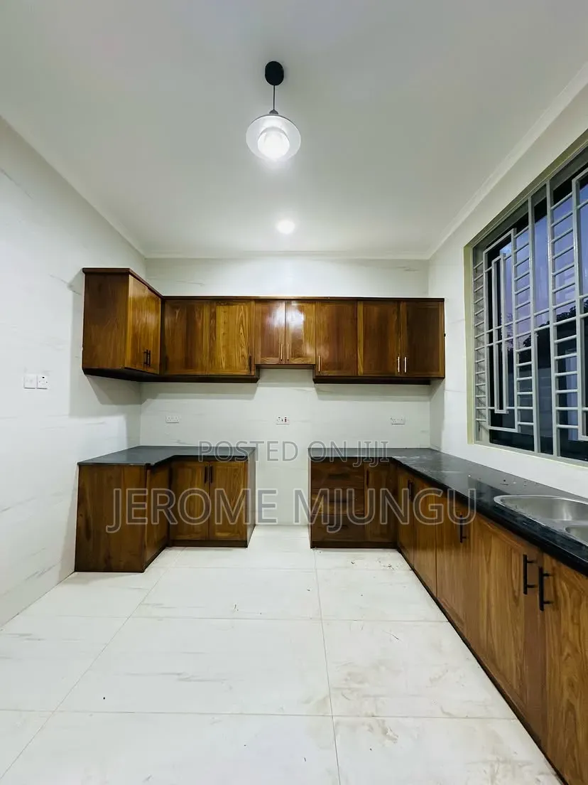4bdrm Apartment in Kinyerezi for rent