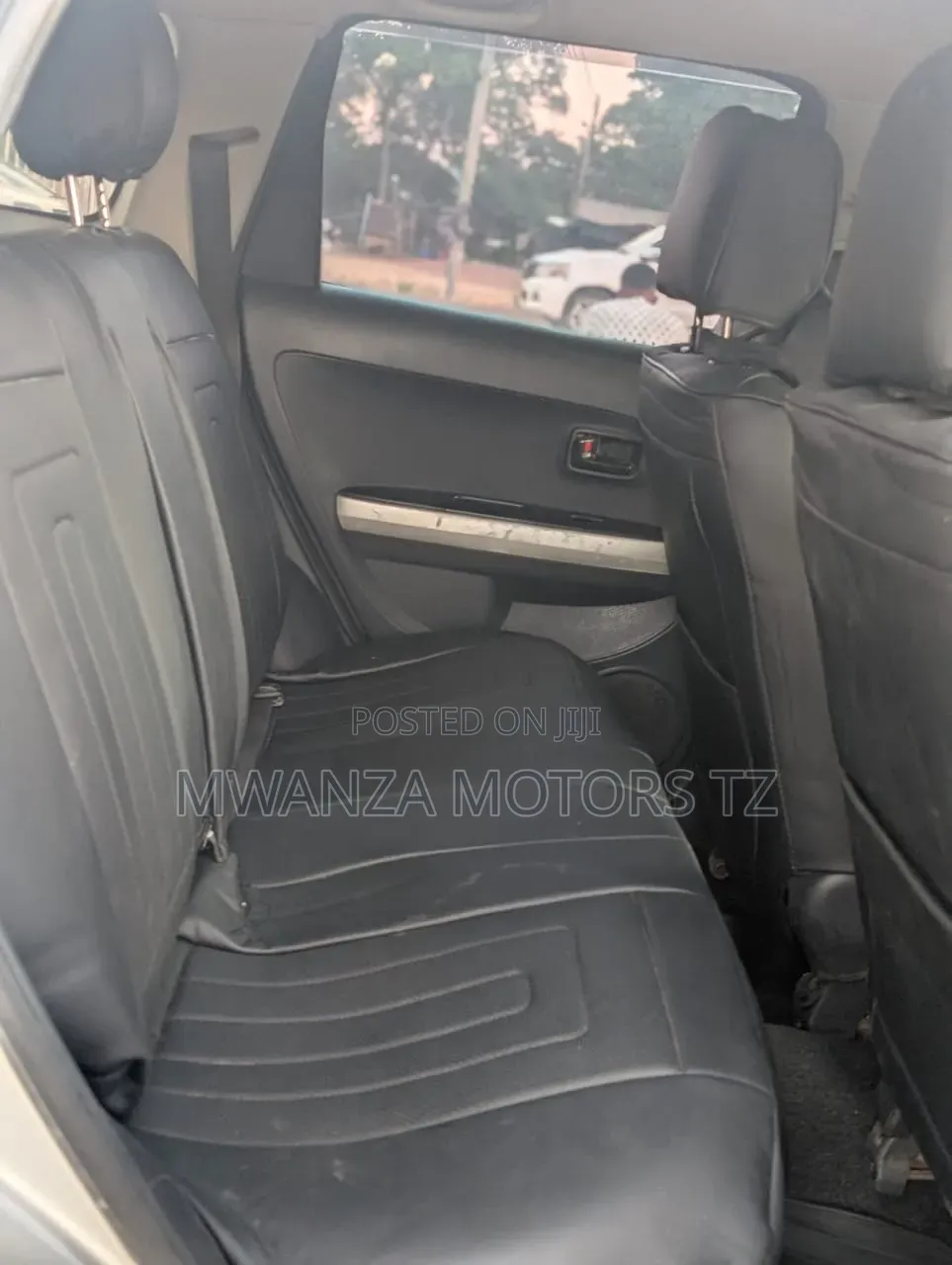 Toyota IST 2004 Silver