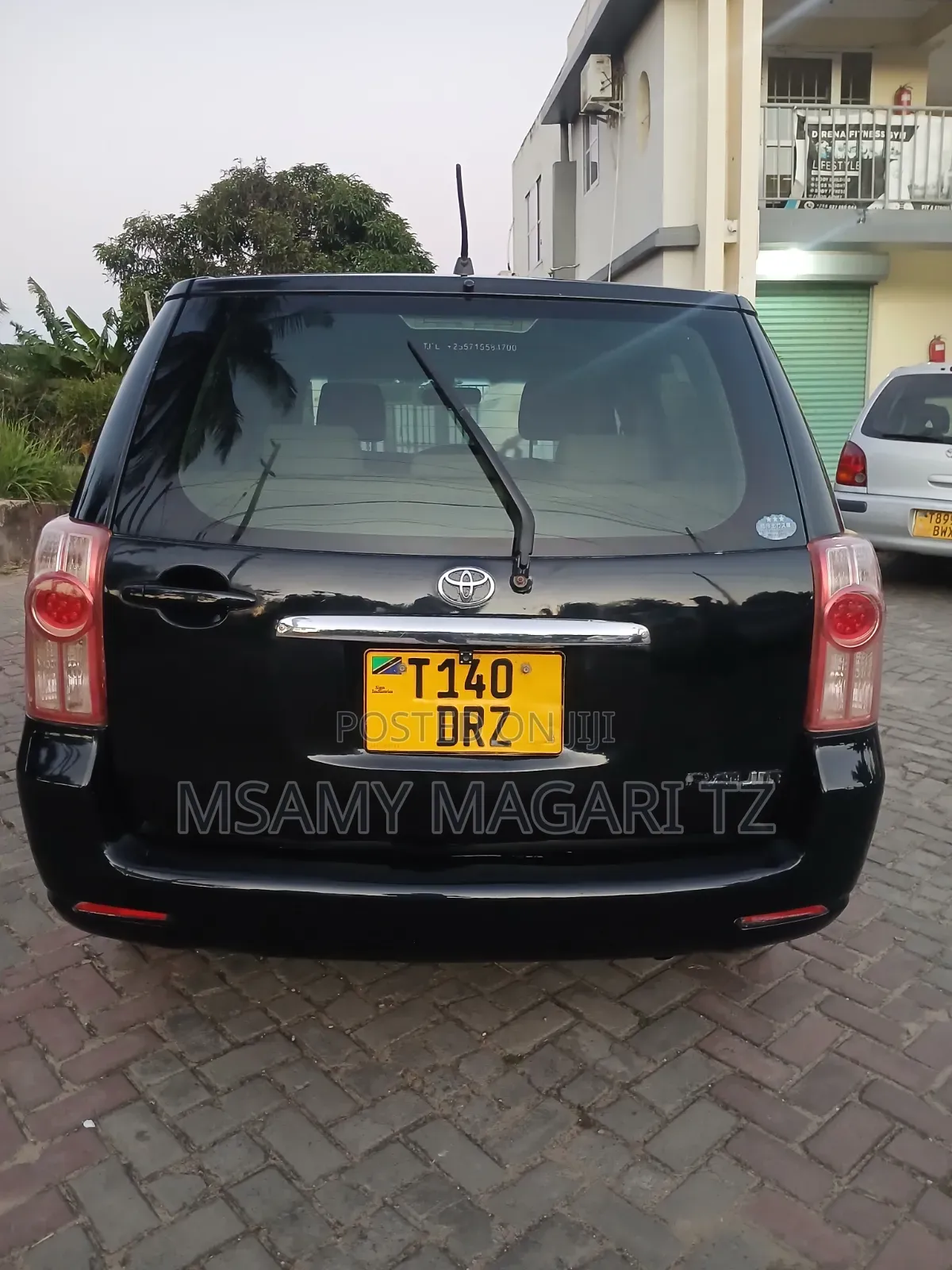 Toyota Raum 2005 Black