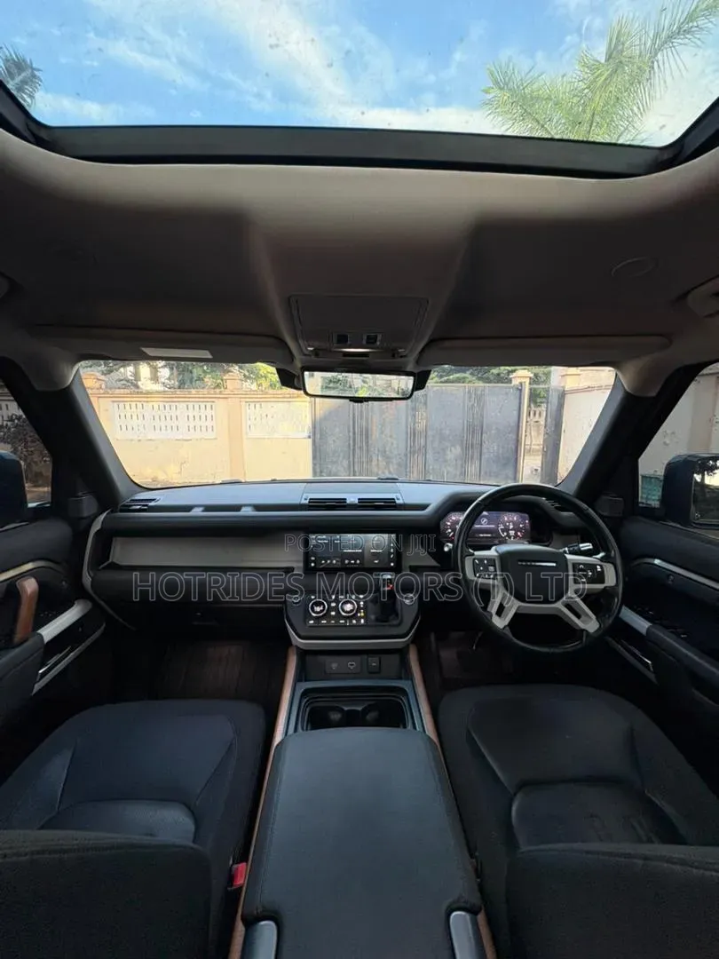 Land Rover Defender 2020 Brown