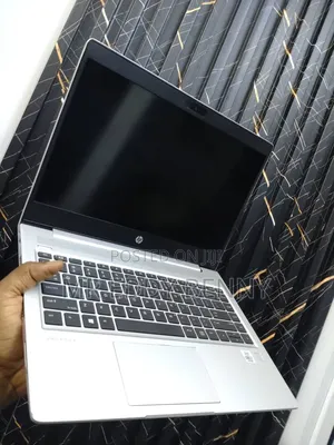 Laptop HP ProBook 440 G7 8GB Intel Core i7 SSD 256GB