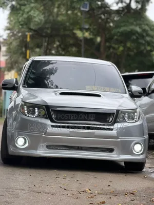 Subaru Forester 2010 Silver