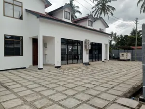 10bdrm House in Mikocheni for rent