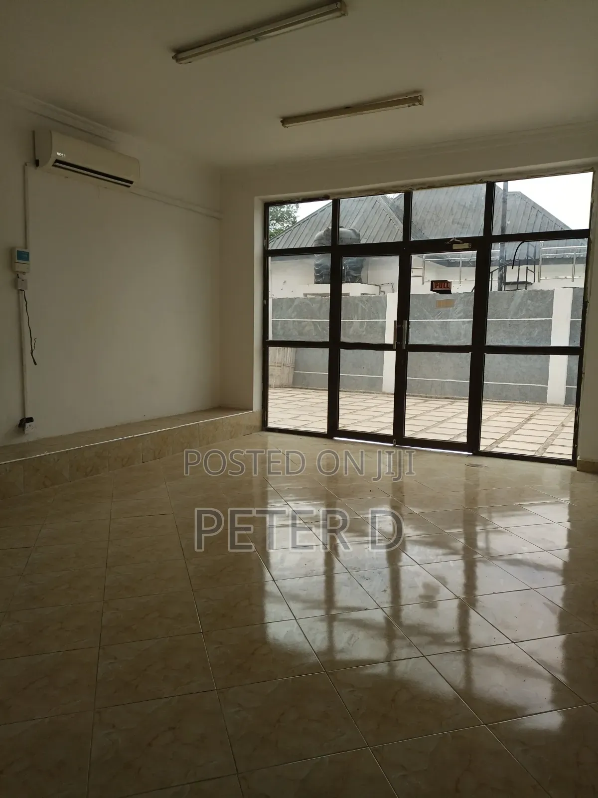 10bdrm House in Mikocheni for rent