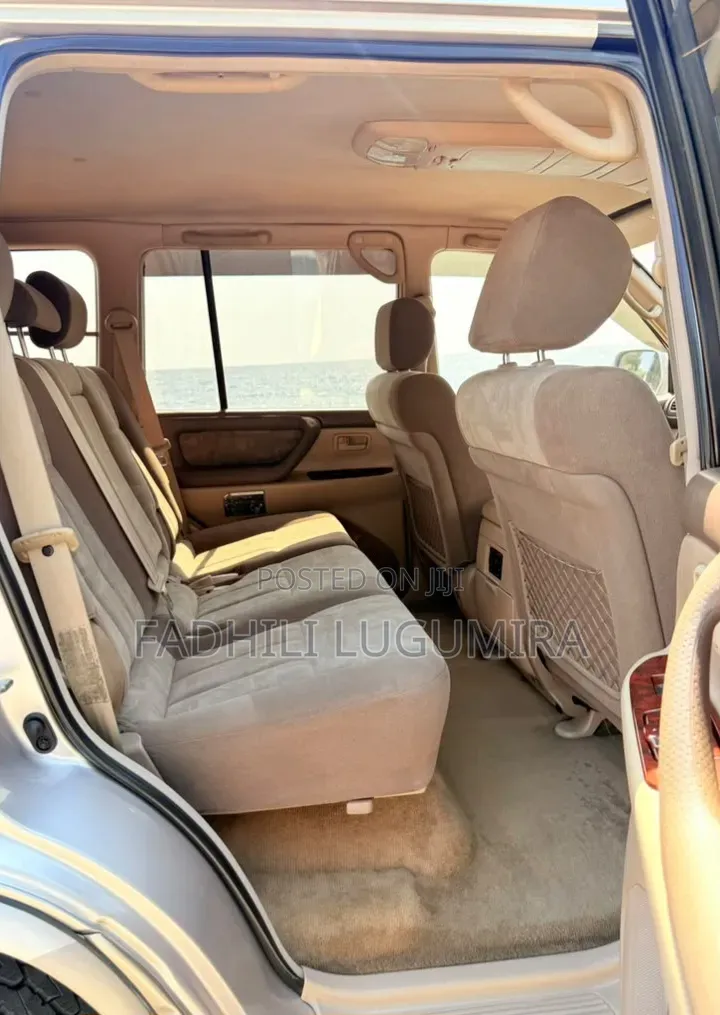 Toyota Land Cruiser 1998 Silver