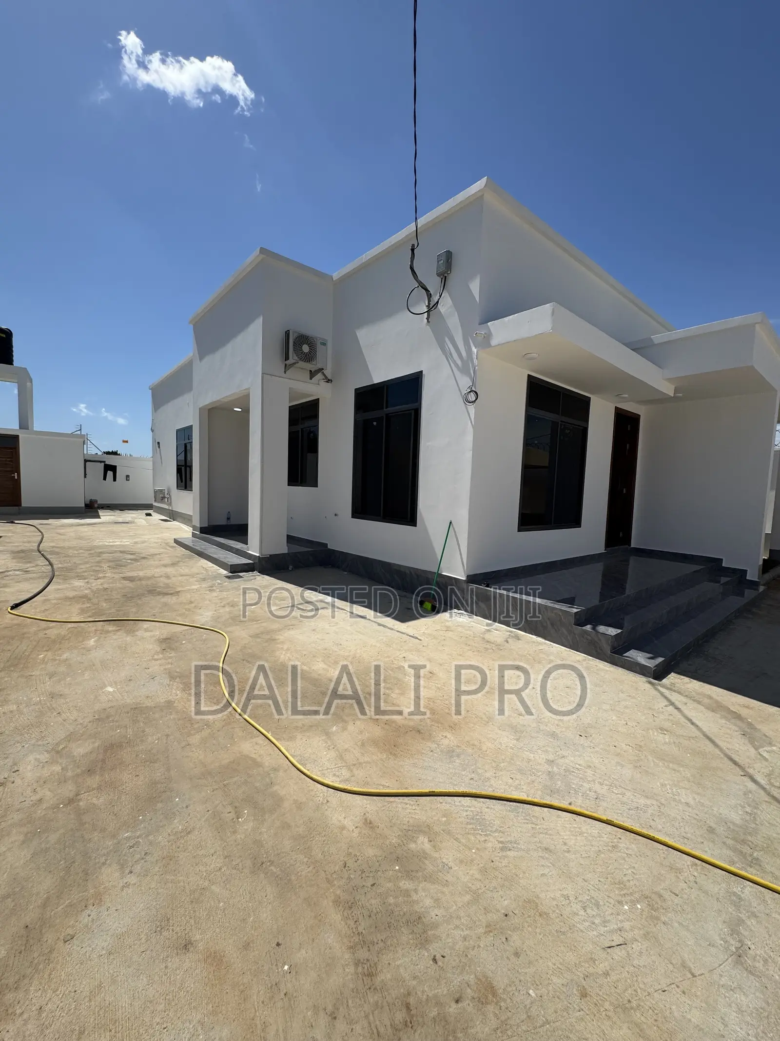 3bdrm House in Kigamboni for sale